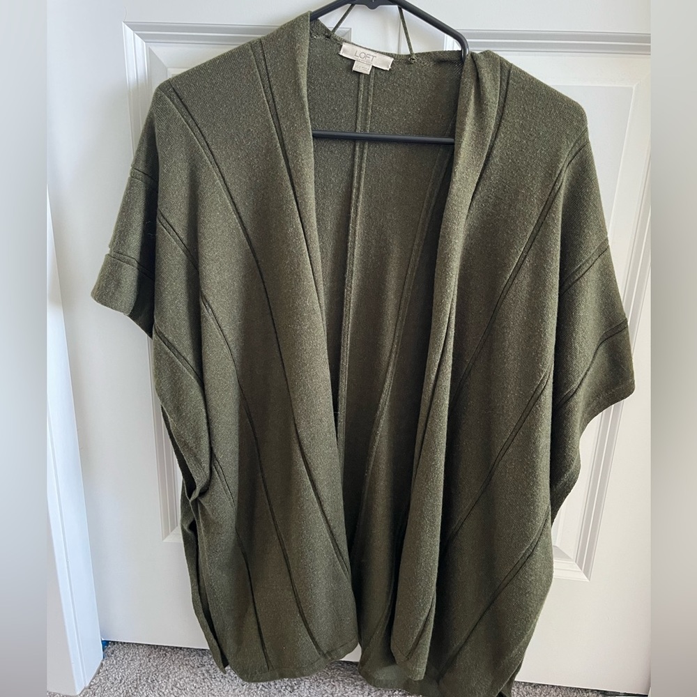 LOFT Green Short Sleeve Cardigan